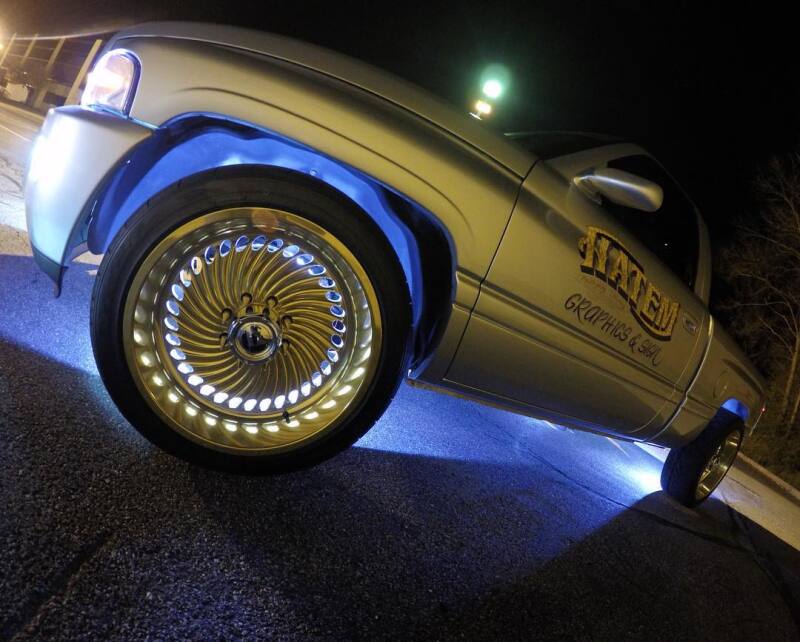 ORACLE Lighting Oracle LED Illuminated Wheel Rings - ColorSHIFT - 15in. - ColorSHIFT No Remote 4210-334 4210-334 Photo - lifestyle view