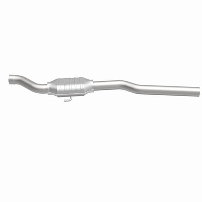 MagnaFlow Dodge Standard Grade Federal / EPA Compliant Direct-Fit Catalytic Converter 93276 360 Degree Image Set