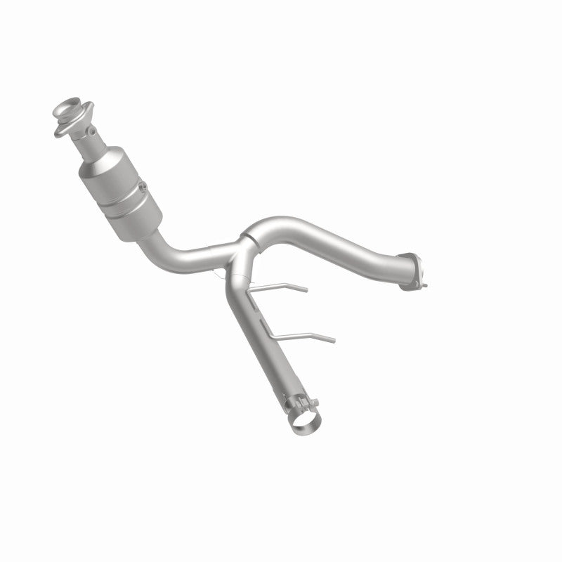 MagnaFlow Ford F-150 OEM Grade Federal / EPA Compliant Direct-Fit Catalytic Converter 52295 360 Degree Image Set