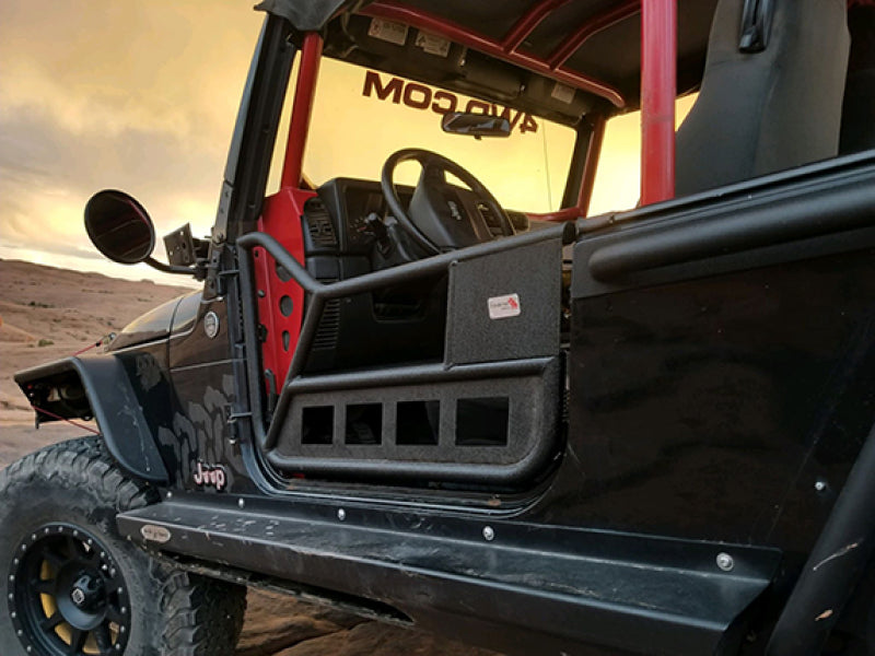Fishbone Offroad 97-06 Jeep Wrangler TJ Front Tube Doors - Black Textured Powdercoat Steel FB24077 FB24077 Photo - lifestyle view