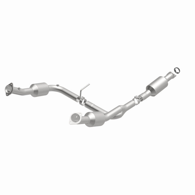 MagnaFlow California Grade CARB Compliant Direct-Fit Catalytic Converter 5481108 360 Degree Image Set