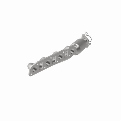 MagnaFlow Infiniti OEM Grade Federal / EPA Compliant Manifold Catalytic Converter 22-036 360 Degree Image Set