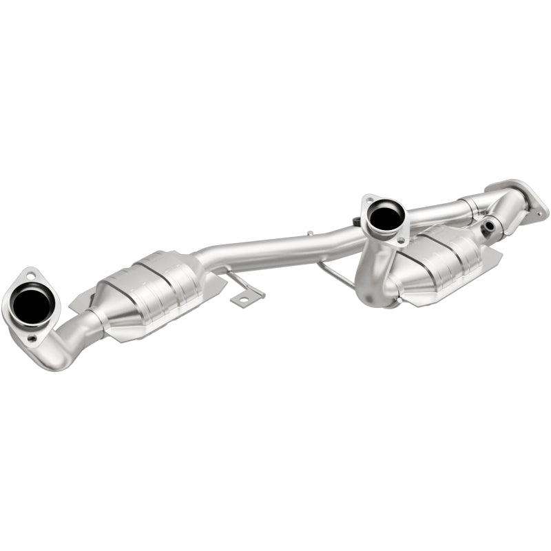 MagnaFlow Ford Windstar HM Grade Federal / EPA Compliant Direct-Fit Catalytic Converter 23381 Photo - Primary