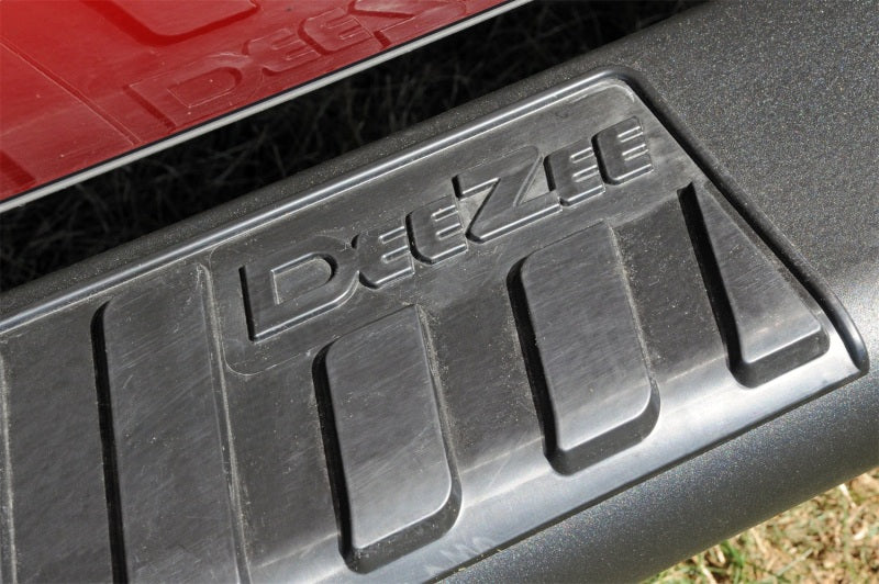 Dee Zee Deezee 99-23 Chevrolet/GMC/Dodge/Ford  Full Size Truck Tubes - 6In Oval - Black Steel (CrewCab) DZ16121 DZ16121 Photo - Mounted