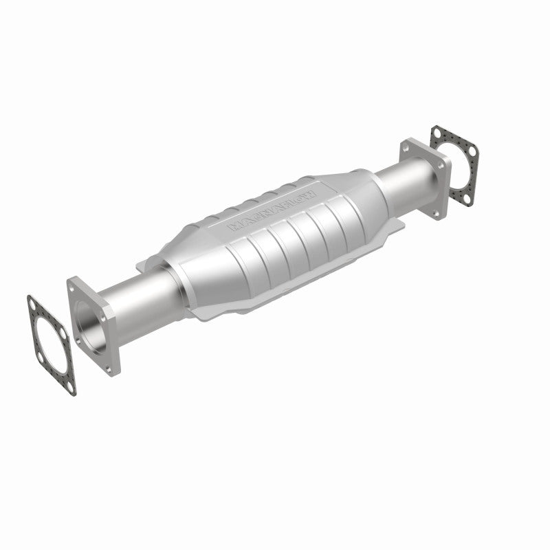 MagnaFlow Isuzu Standard Grade Federal / EPA Compliant Direct-Fit Catalytic Converter 23657 360 Degree Image Set