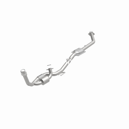 MagnaFlow Toyota Sienna California Grade CARB Compliant Direct-Fit Catalytic Converter 447163 360 Degree Image Set