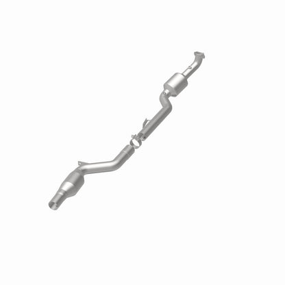 MagnaFlow Mercedes-Benz SLK55 AMG OEM Grade Federal / EPA Compliant Direct-Fit Catalytic Converter 51702 360 Degree Image Set