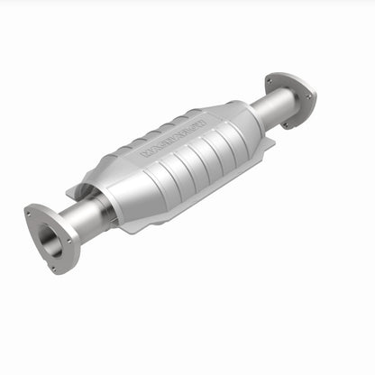 MagnaFlow Standard Grade Federal / EPA Compliant Direct-Fit Catalytic Converter 23482 360 Degree Image Set