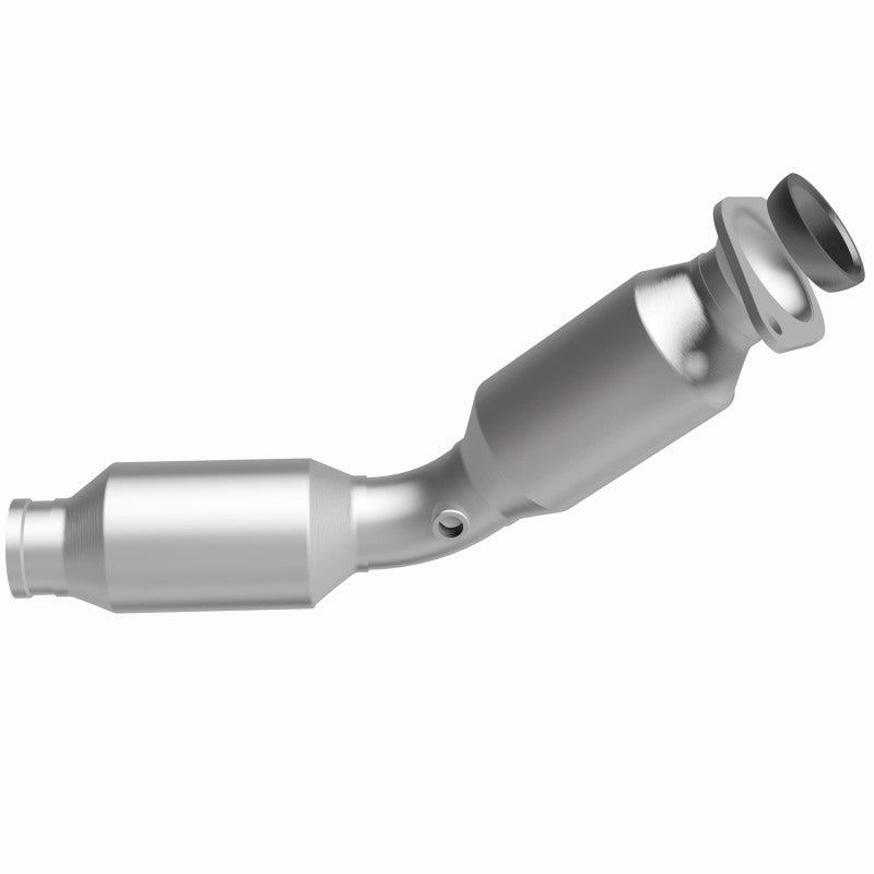 MagnaFlow OEM Grade Federal / EPA Compliant Direct-Fit Catalytic Converter 52456 360 Degree Image Set