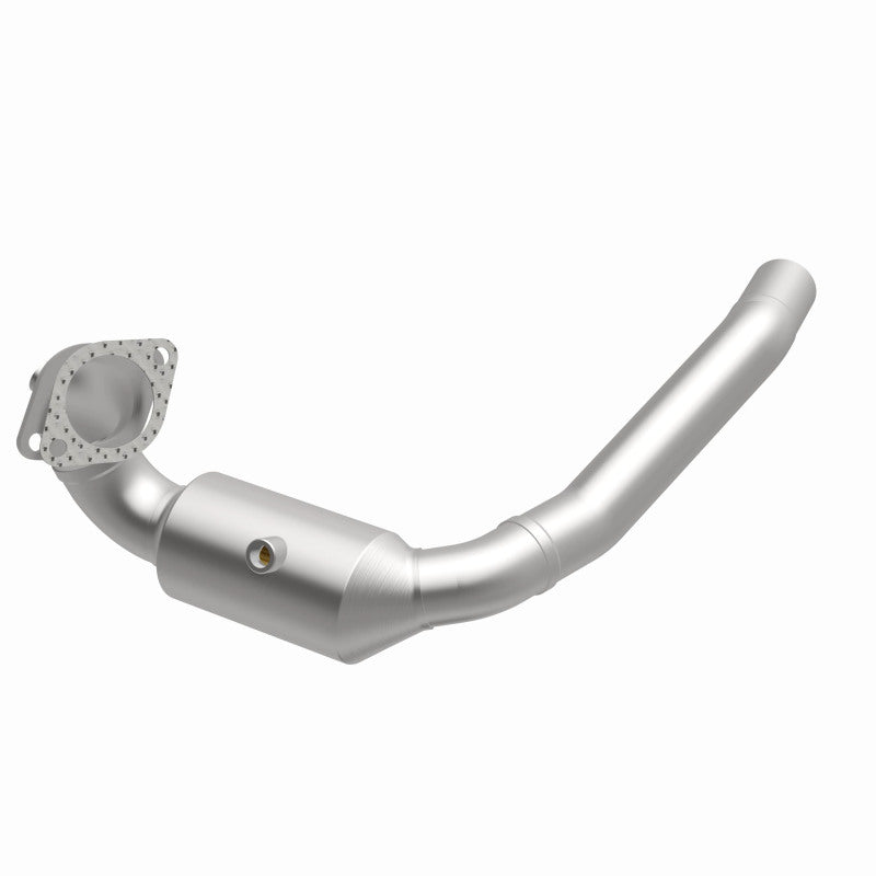 MagnaFlow OEM Grade Federal / EPA Compliant Direct-Fit Catalytic Converter 21-603 360 Degree Image Set