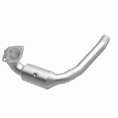 MagnaFlow OEM Grade Federal / EPA Compliant Direct-Fit Catalytic Converter 21-603 360 Degree Image Set