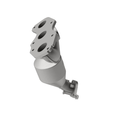 MagnaFlow Toyota Sienna OEM Grade Federal / EPA Compliant Manifold Catalytic Converter 51822 360 Degree Image Set
