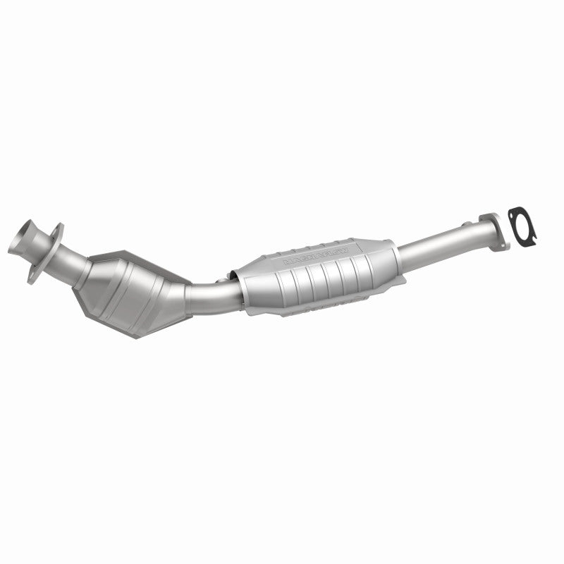 MagnaFlow OEM Grade Federal / EPA Compliant Direct-Fit Catalytic Converter 51895 360 Degree Image Set