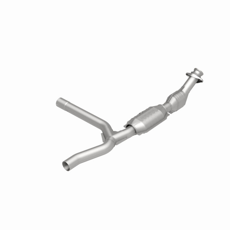 MagnaFlow Ford HM Grade Federal / EPA Compliant Direct-Fit Catalytic Converter 93122 360 Degree Image Set