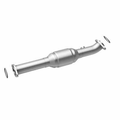MagnaFlow Toyota Tacoma HM Grade Federal / EPA Compliant Direct-Fit Catalytic Converter 93661 360 Degree Image Set