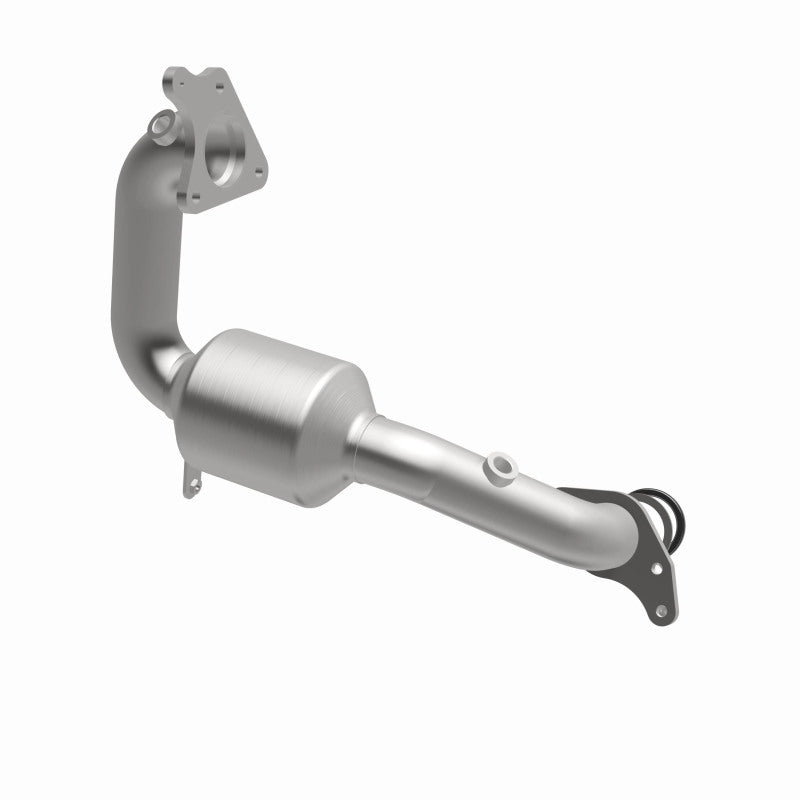 MagnaFlow Nissan Juke OEM Grade Federal / EPA Compliant Direct-Fit Catalytic Converter 52439 360 Degree Image Set