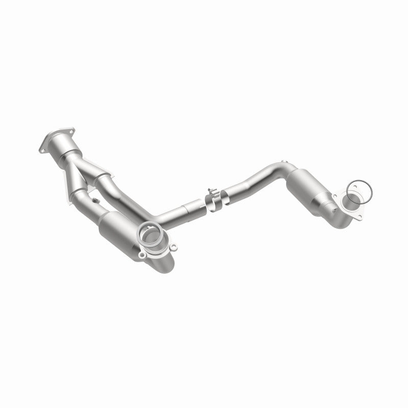 MagnaFlow California Grade CARB Compliant Direct-Fit Catalytic Converter 5451650 360 Degree Image Set