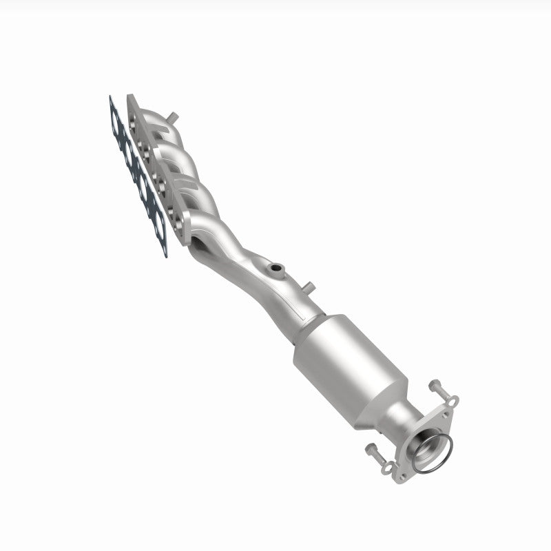 Magnaflow 05-06 Nissan Titan 5.6L Direct Fit Converter 5582357 5582357 360 Degree Image Set