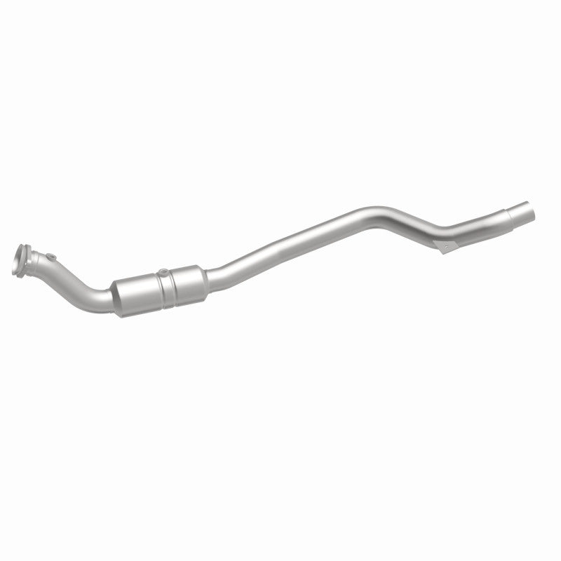 MagnaFlow OEM Grade Federal / EPA Compliant Direct-Fit Catalytic Converter 52100 360 Degree Image Set