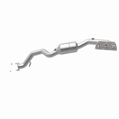 MagnaFlow Audi A8 Quattro OEM Grade Federal / EPA Compliant Manifold Catalytic Converter 51167 360 Degree Image Set