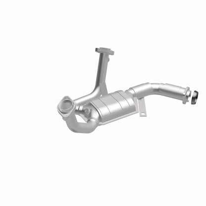 MagnaFlow Standard Grade Federal / EPA Compliant Direct-Fit Catalytic Converter 23357 360 Degree Image Set