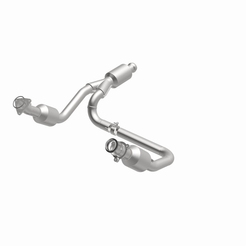 MagnaFlow California Grade CARB Compliant Direct-Fit Catalytic Converter 5582642 360 Degree Image Set