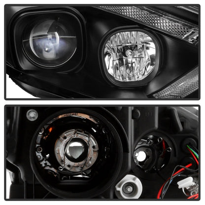 Spyder 15-18 Ford Focus Projector Headlights - Seq Turn Light Bar - Black PRO-YD-FF15-LBSEQ-BK 5086105 5086105 Photo - Unmounted