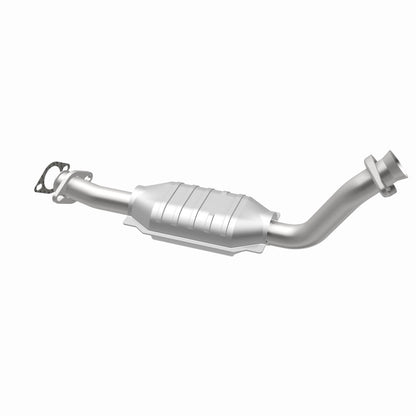 MagnaFlow Standard Grade Federal / EPA Compliant Direct-Fit Catalytic Converter 93384 360 Degree Image Set