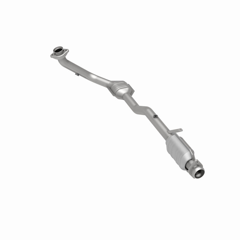 MagnaFlow OEM Grade Federal / EPA Compliant Direct-Fit Catalytic Converter 51088 360 Degree Image Set