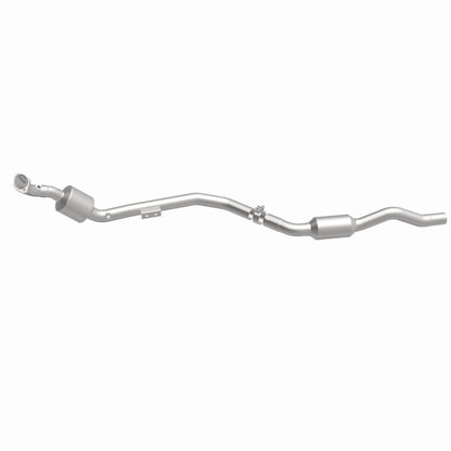 MagnaFlow Mercedes-Benz E350 California Grade CARB Compliant Direct-Fit Catalytic Converter 5411645 360 Degree Image Set