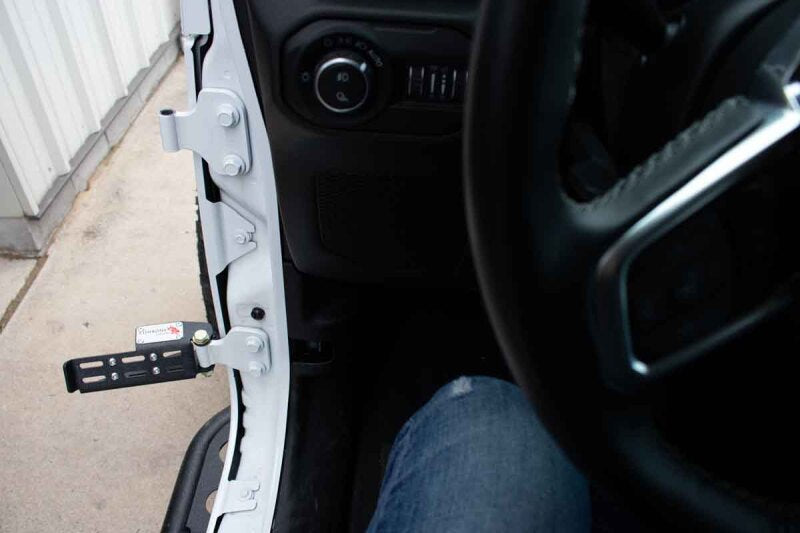 Fishbone Offroad 2007+ Jeep Wrangler/Gladiator Steel - Black Foot Peg Set FB21268 FB21268 Photo - lifestyle view