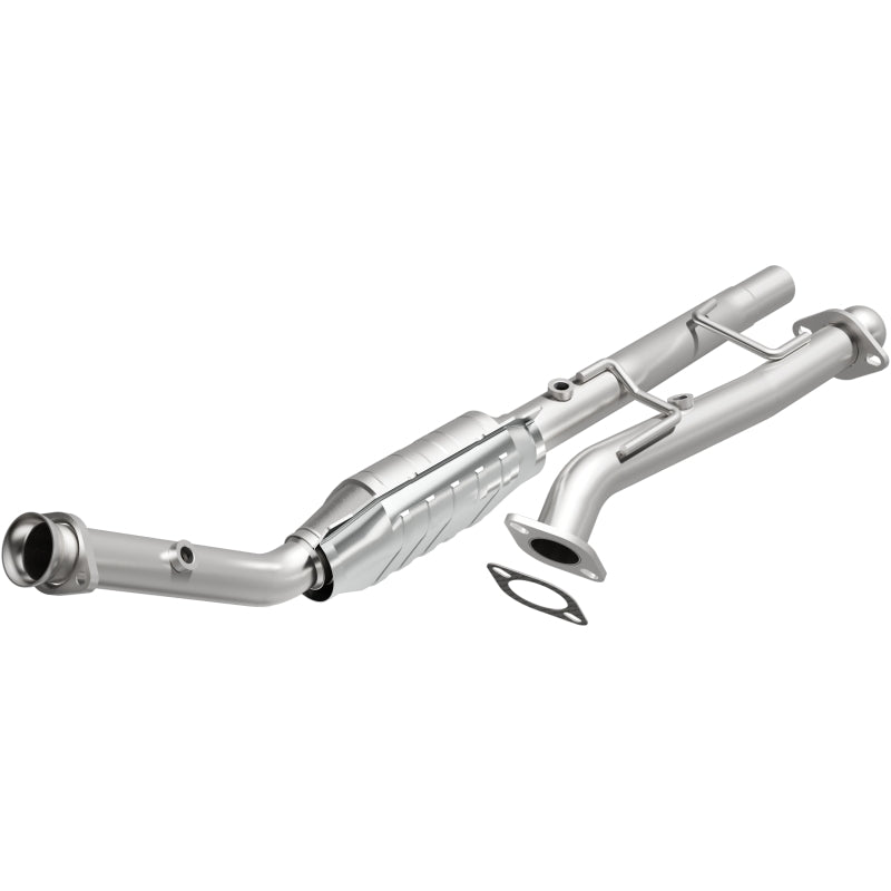 MagnaFlow OEM Grade Federal / EPA Compliant Direct-Fit Catalytic Converter 51953 Photo - Primary
