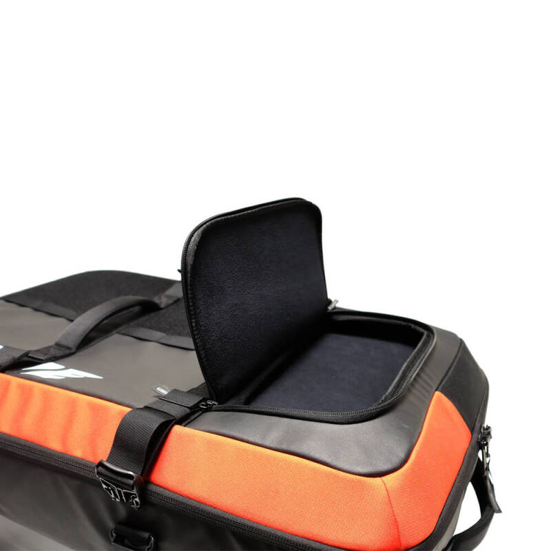USWE Buddy Athlete Gear Trolley Bag 100L - Black/Red 410004935 410004935 User 1