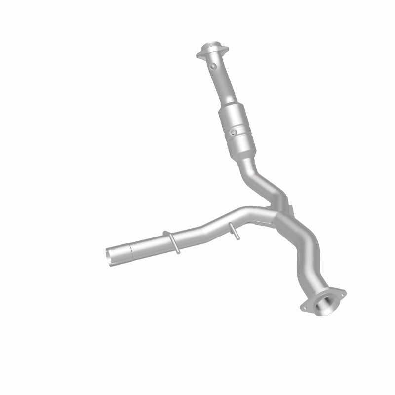 MagnaFlow Ford F-150 California Grade CARB Compliant Direct-Fit Catalytic Converter 5451429 360 Degree Image Set