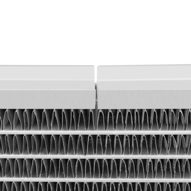 Mishimoto Bracketed Aluminum Radiator - 1997-2004 Ford Mustang MMRAD-MUS-97BA User 2