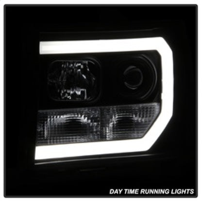 Spyder GMC Sierra 1500/2500/3500 07-13 V2 Projector Headlights- Black PRO-YD-GS07V2-LBDRL-BK 5083630 5083630 Photo - Unmounted