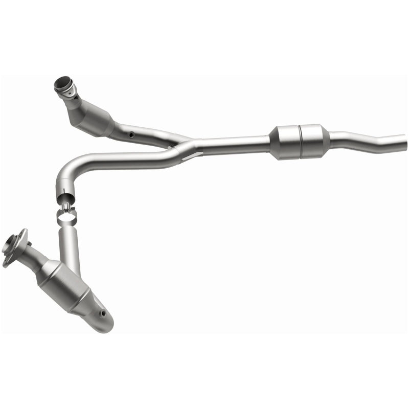 MagnaFlow Dodge Ram 1500 HM Grade Federal / EPA Compliant Direct-Fit Catalytic Converter 24421 Photo - out of package