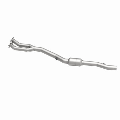 MagnaFlow BMW 840Ci California Grade CARB Compliant Direct-Fit Catalytic Converter 4481687 360 Degree Image Set