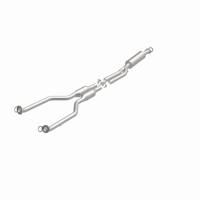 MagnaFlow Lexus GS350 OEM Grade Federal / EPA Compliant Direct-Fit Catalytic Converter 51315 360 Degree Image Set