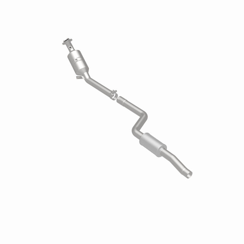 MagnaFlow Mercedes-Benz California Grade CARB Compliant Direct-Fit Catalytic Converter 5561919 360 Degree Image Set