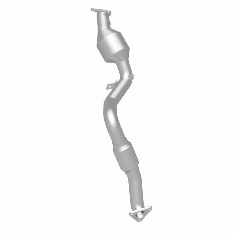 MagnaFlow OEM Grade Federal / EPA Compliant Direct-Fit Catalytic Converter 52586 360 Degree Image Set