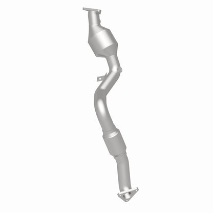 MagnaFlow OEM Grade Federal / EPA Compliant Direct-Fit Catalytic Converter 52586 360 Degree Image Set