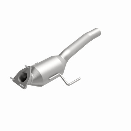 MagnaFlow Volkswagen Touareg OEM Grade Federal / EPA Compliant Direct-Fit Catalytic Converter 51156 360 Degree Image Set