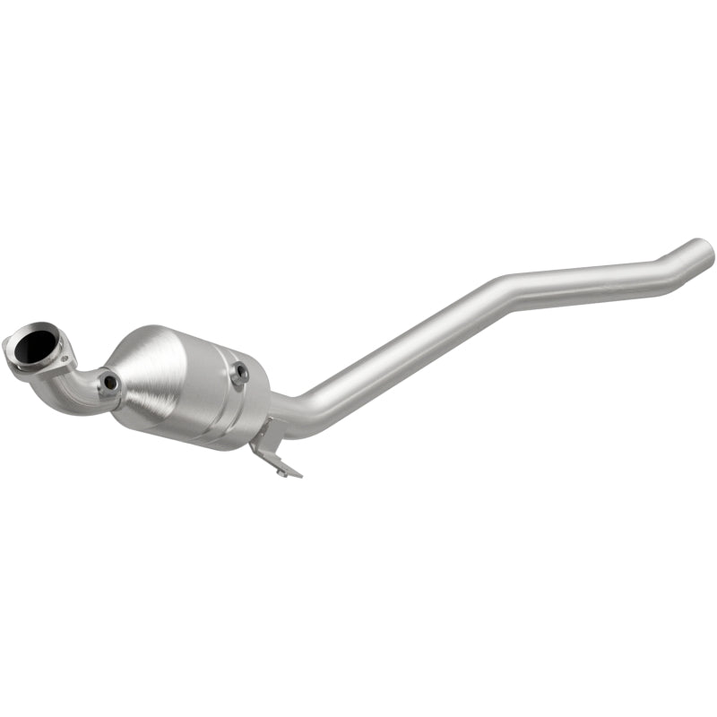 MagnaFlow Mercedes-Benz R350 OEM Grade Federal / EPA Compliant Direct-Fit Catalytic Converter 52177 Photo - Primary