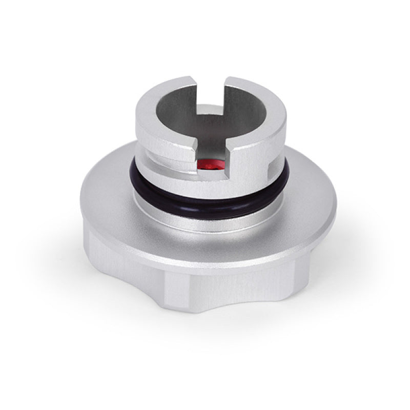 Mishimoto Ford Mustang EcoBoost 2015+/Ford Focus ST 2013+ Oil Filler Cap MMOFC-MUS4-15MRD User 4