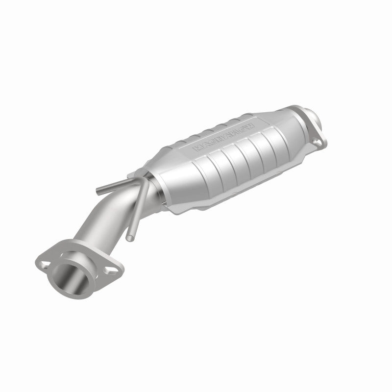 MagnaFlow Standard Grade Federal / EPA Compliant Direct-Fit Catalytic Converter 23365 360 Degree Image Set