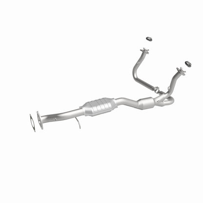 MagnaFlow Chevrolet Blazer HM Grade Federal / EPA Compliant Direct-Fit Catalytic Converter 23139 360 Degree Image Set