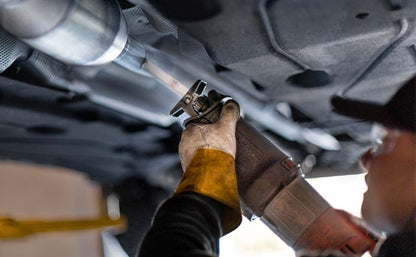 MagnaFlow California Grade CARB Compliant Universal Catalytic Converter 440054 Features and Benefits