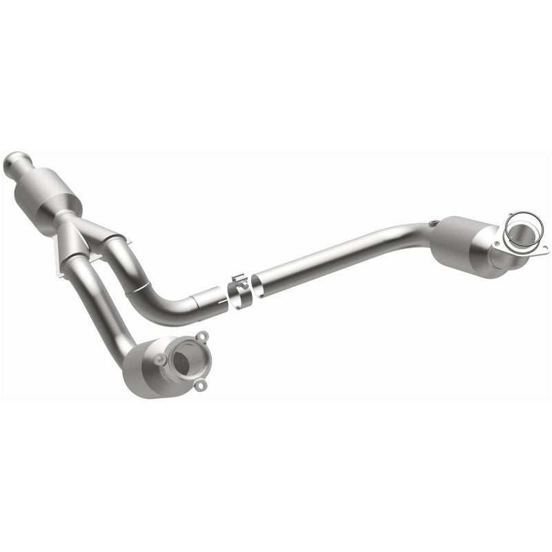 MagnaFlow California Grade CARB Compliant Direct-Fit Catalytic Converter 5582578 Photo - out of package