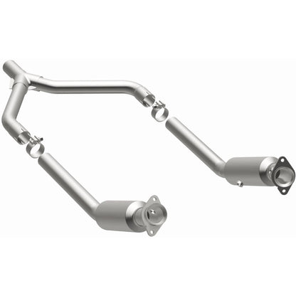 MagnaFlow Ford Mustang California Grade CARB Compliant Direct-Fit Catalytic Converter 5561533 Photo - out of package